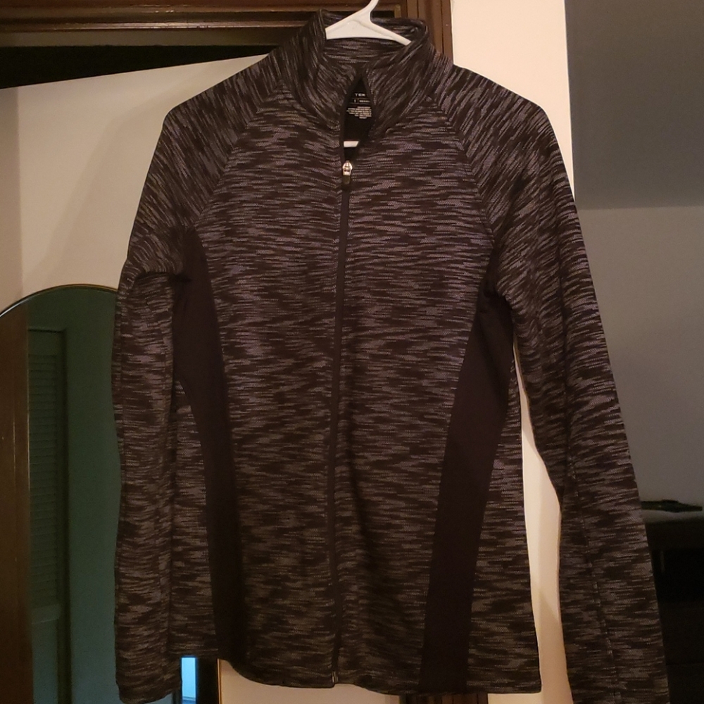 Zip up
